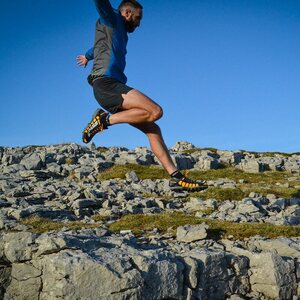 INOV-8 X-TALON 212 V2 men's terrain running shoes