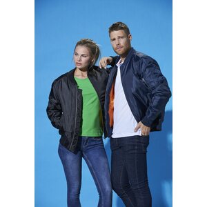 CLIQUE Bomber