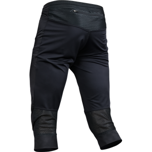 TRUE STORY Pro O-trousers 3/4 - black