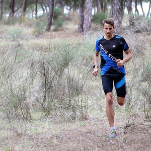 TRUE STORY Elite -miesten sprinttishortsit (01)
