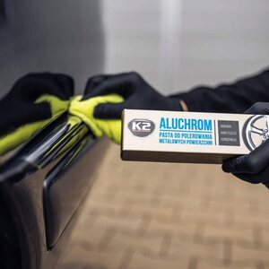K2 ALUCHROM - Kromin ja alumiinin kiillotustahna 120G