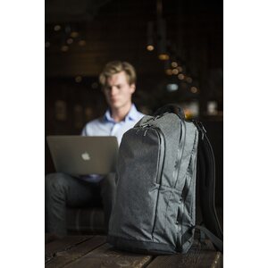 CLIQUE Kaupunkireppu 25L